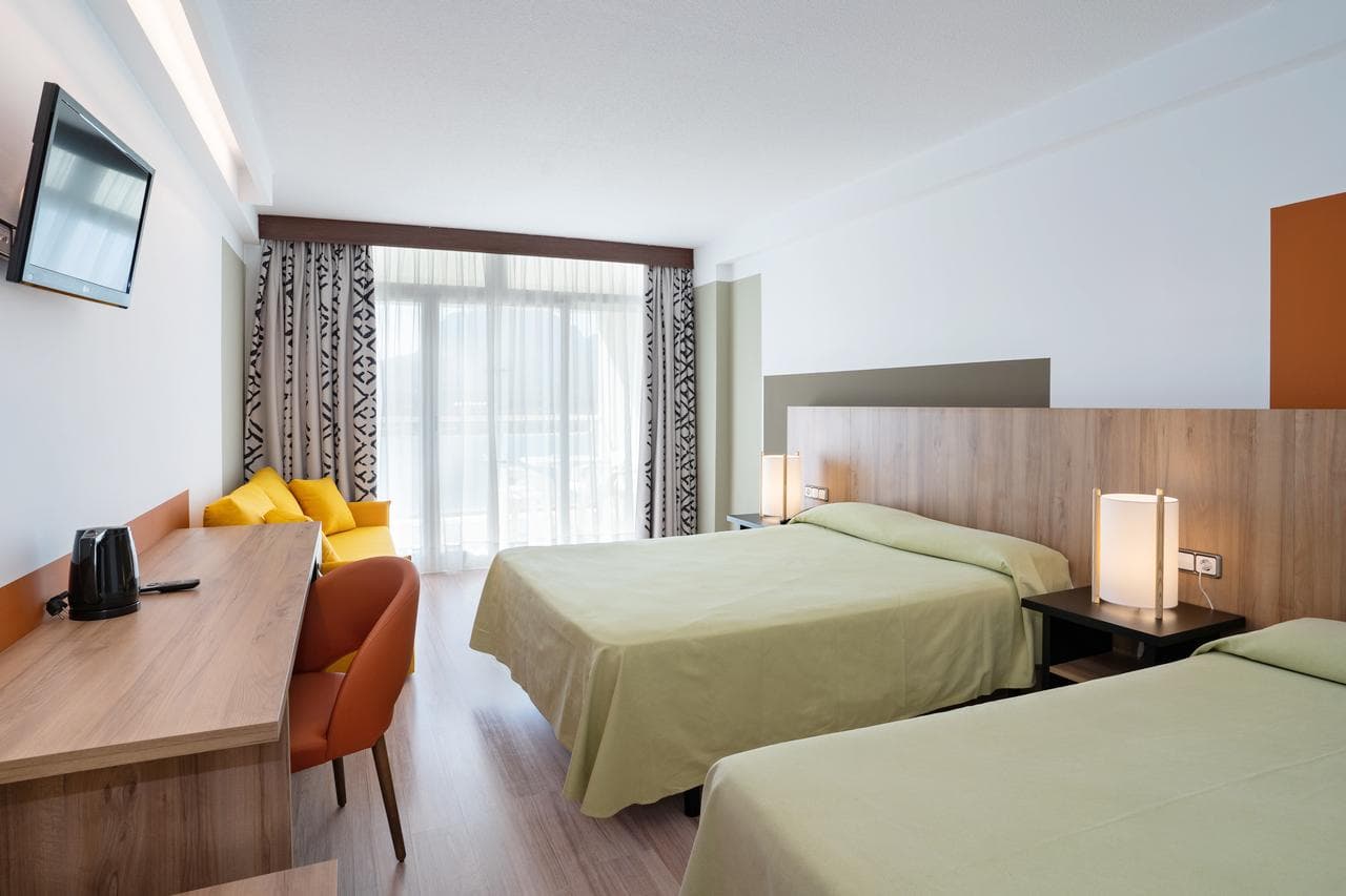 Medplaya Hotel Flamingo Oasis-5
