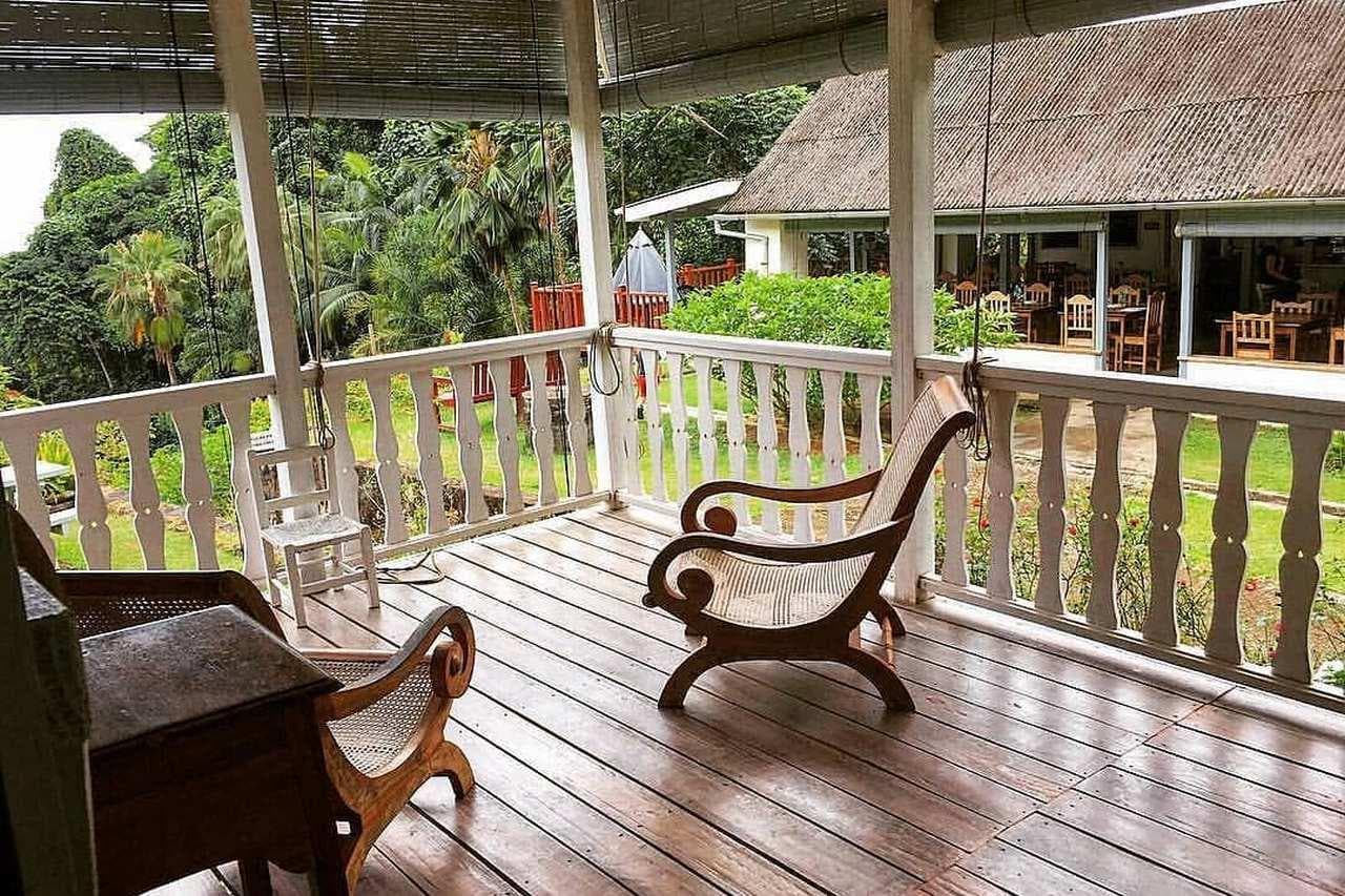 Coral Strand Hotel-10