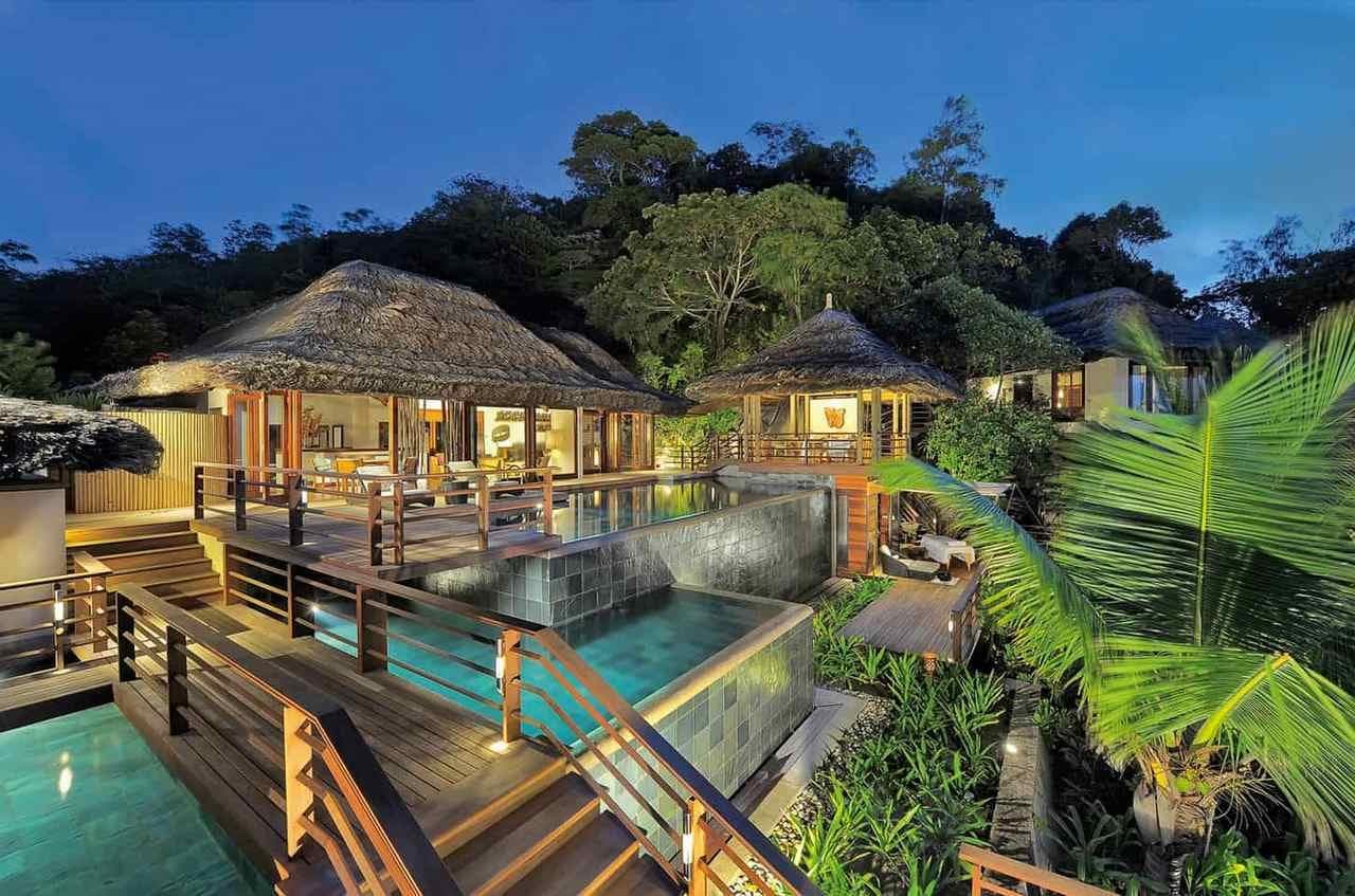 Constance Lemuria,Seychelles