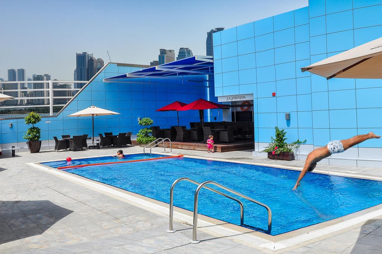 Copthorne Hotel Sharjah-1