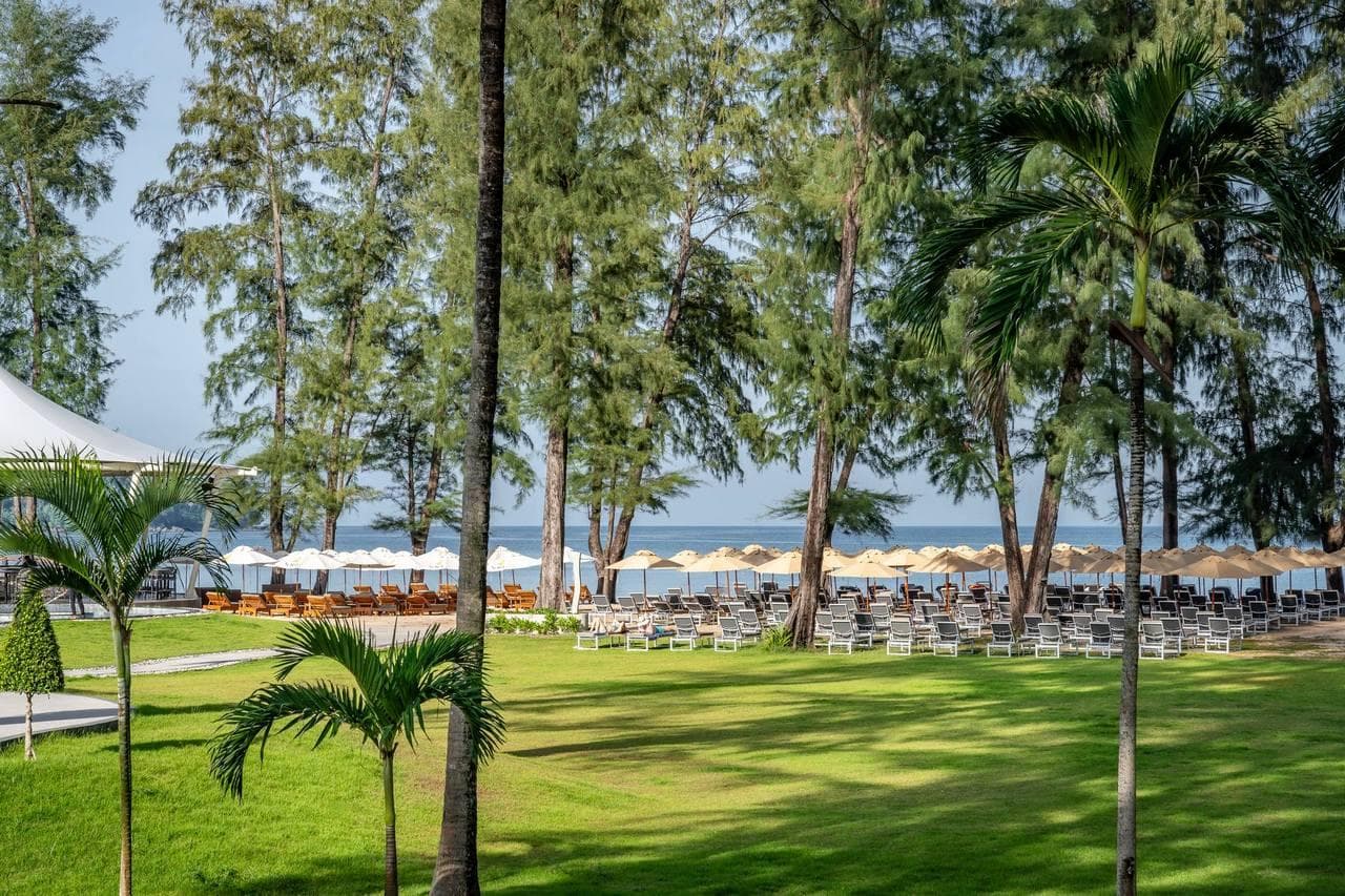 Amora Beach Resort Phuket