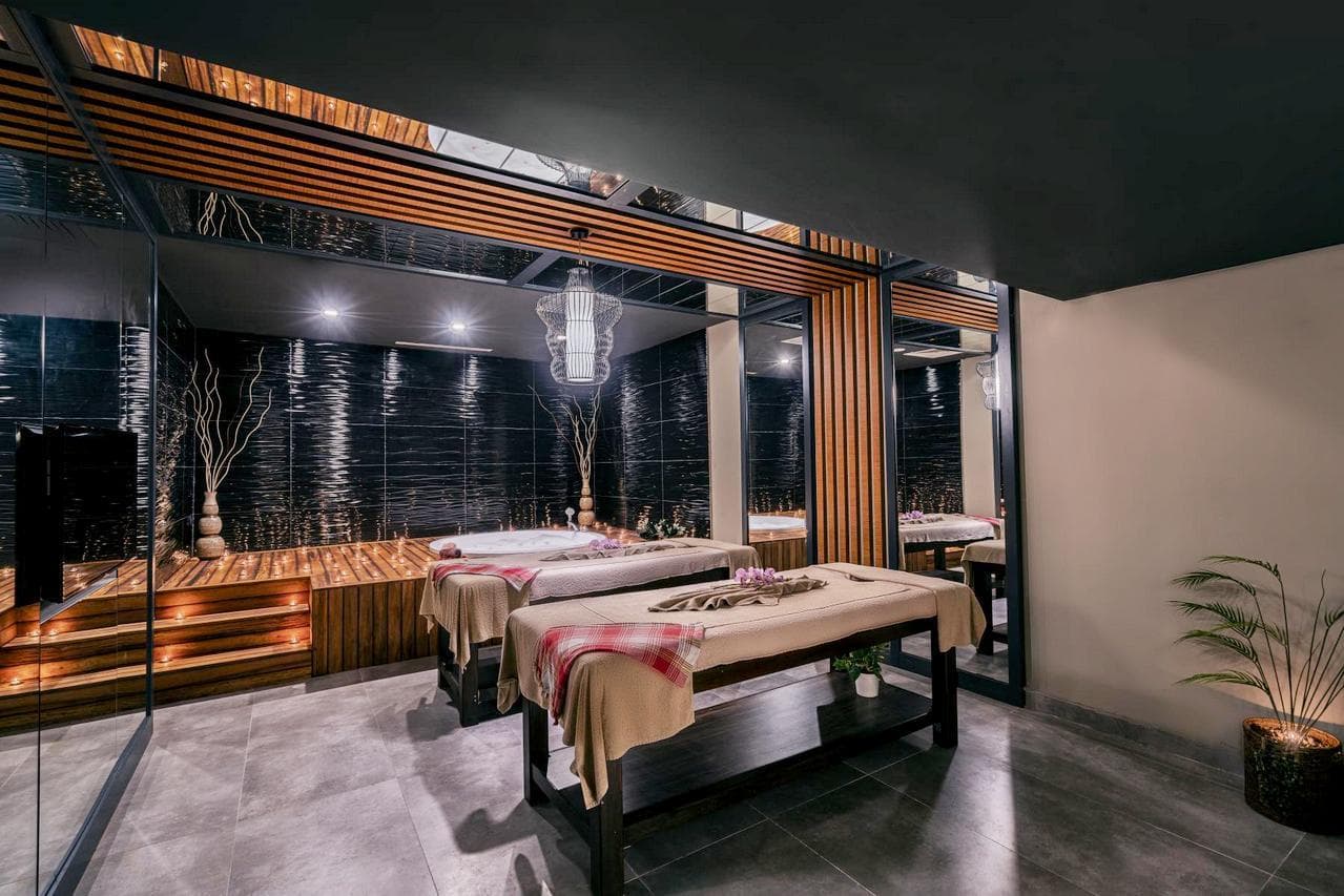 Diamond De Luxe Hotel SPA-25