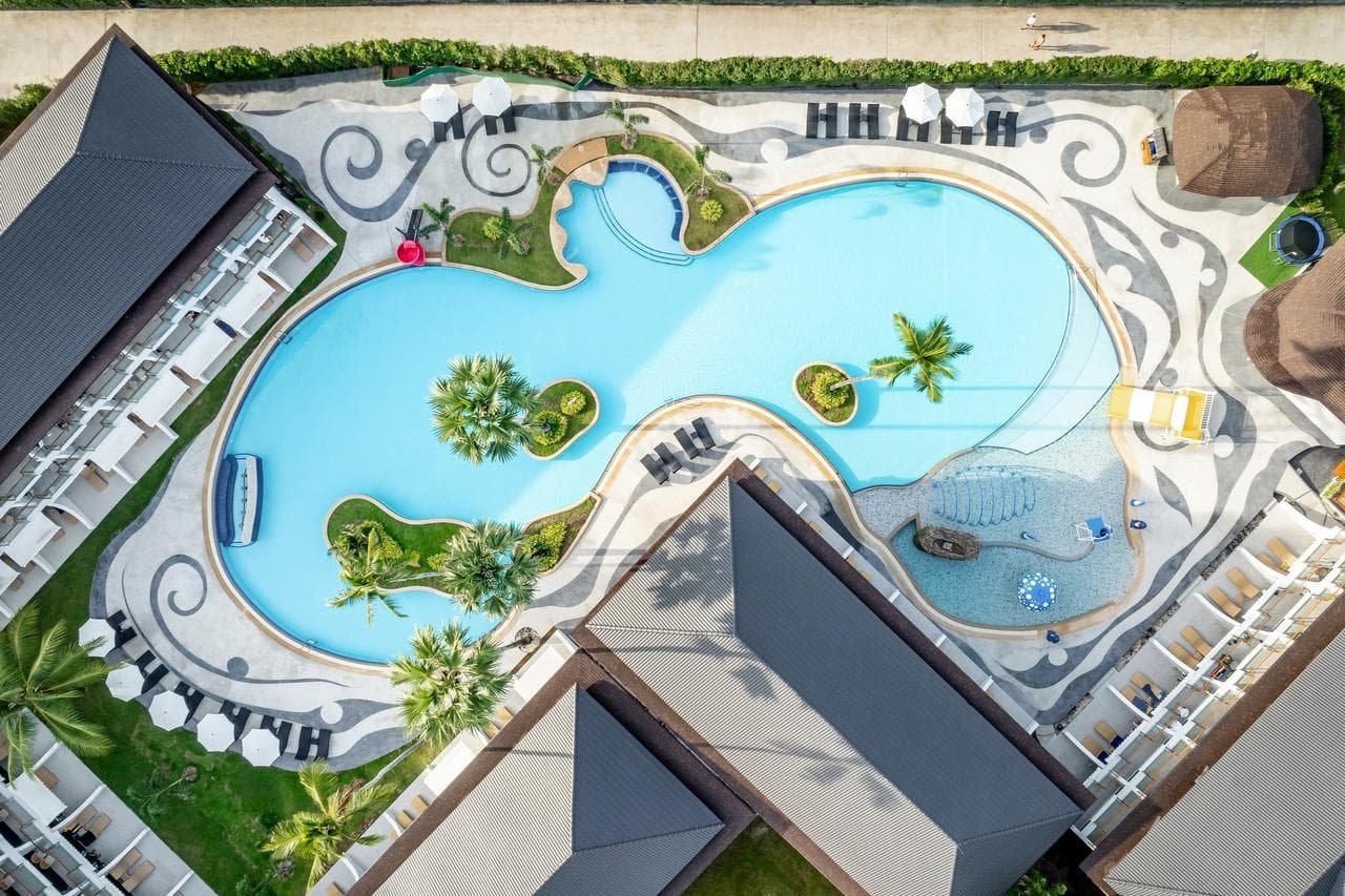 Amora Beach Resort Phuket