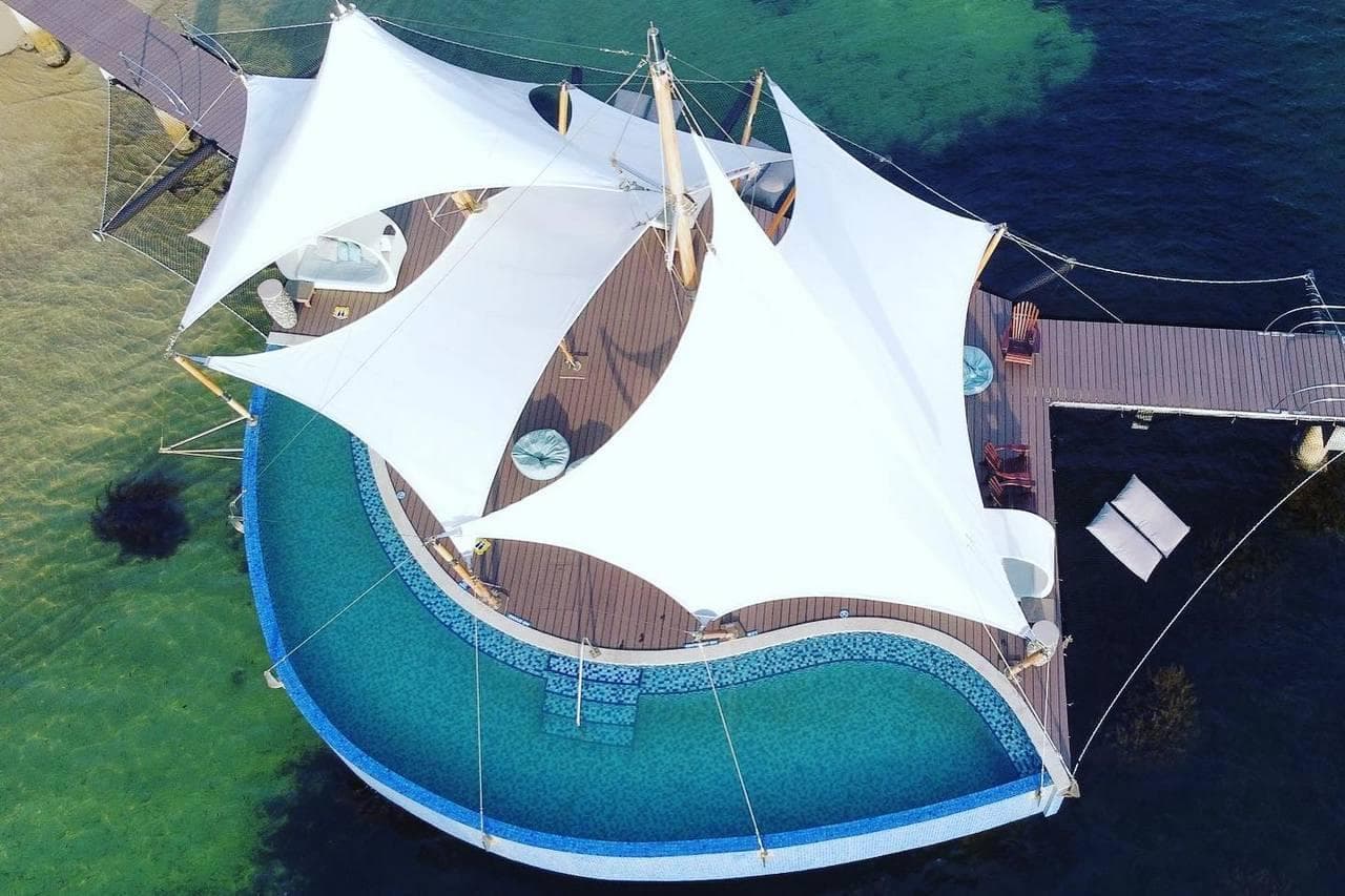 Coco de Mer Hotel and Black Parrot Suites