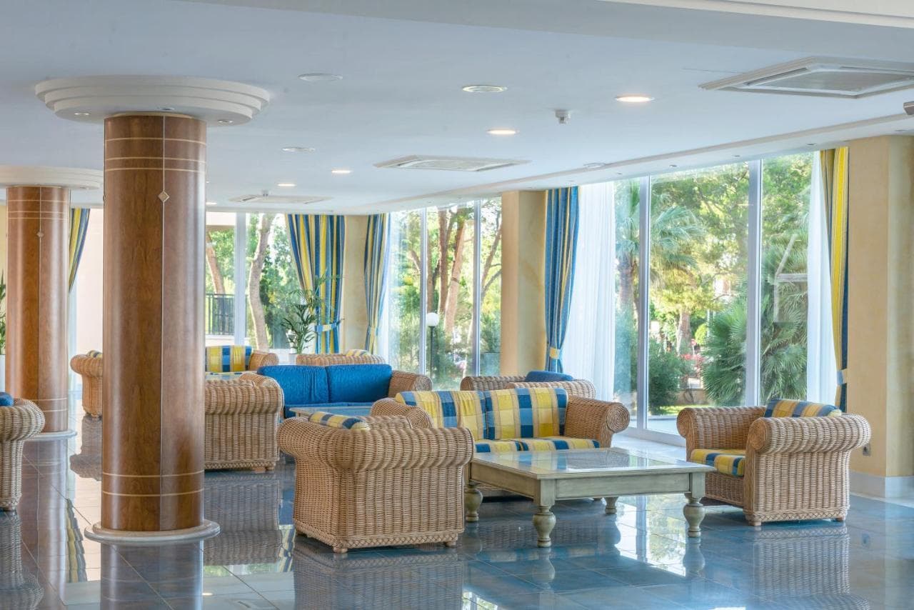 Aparthotel Can Picafort Palace-14