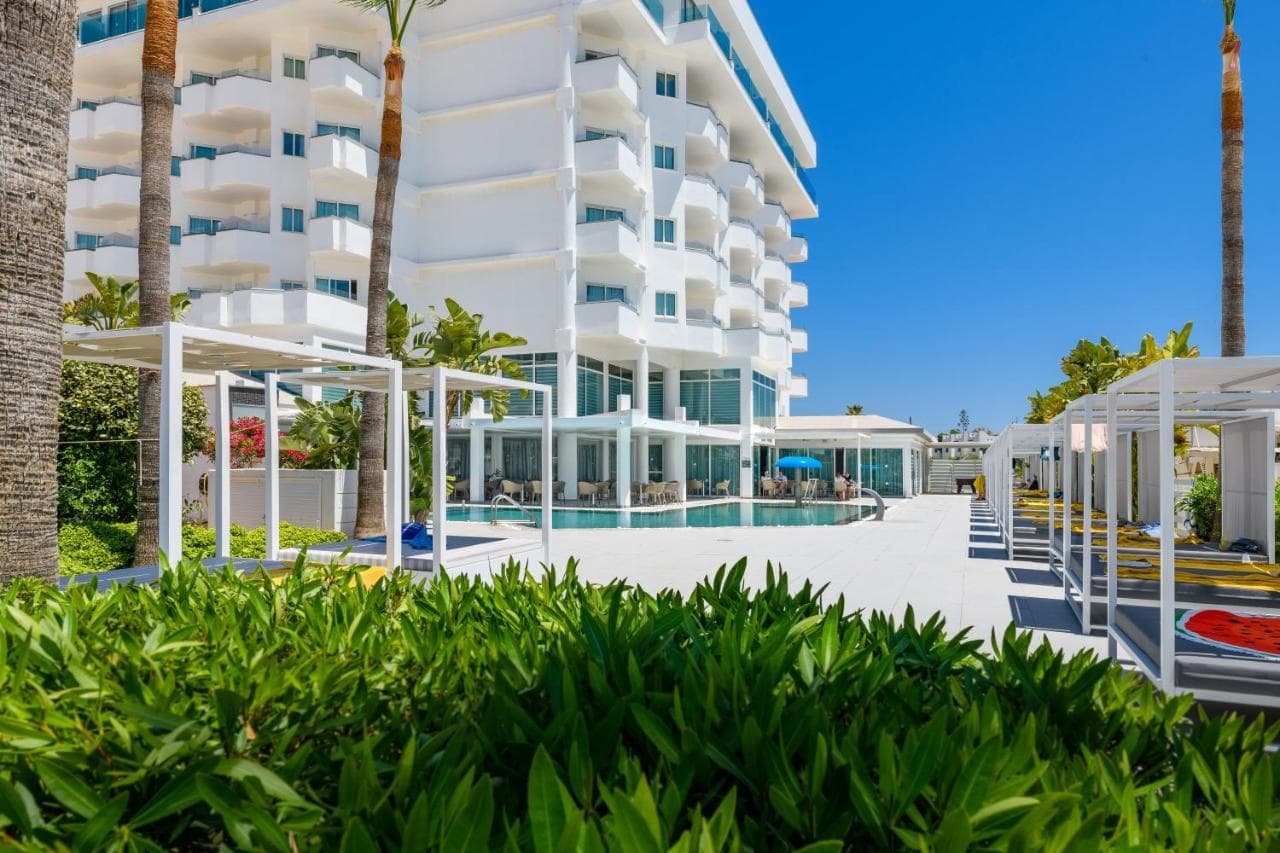 Tasia Maris Sands-4