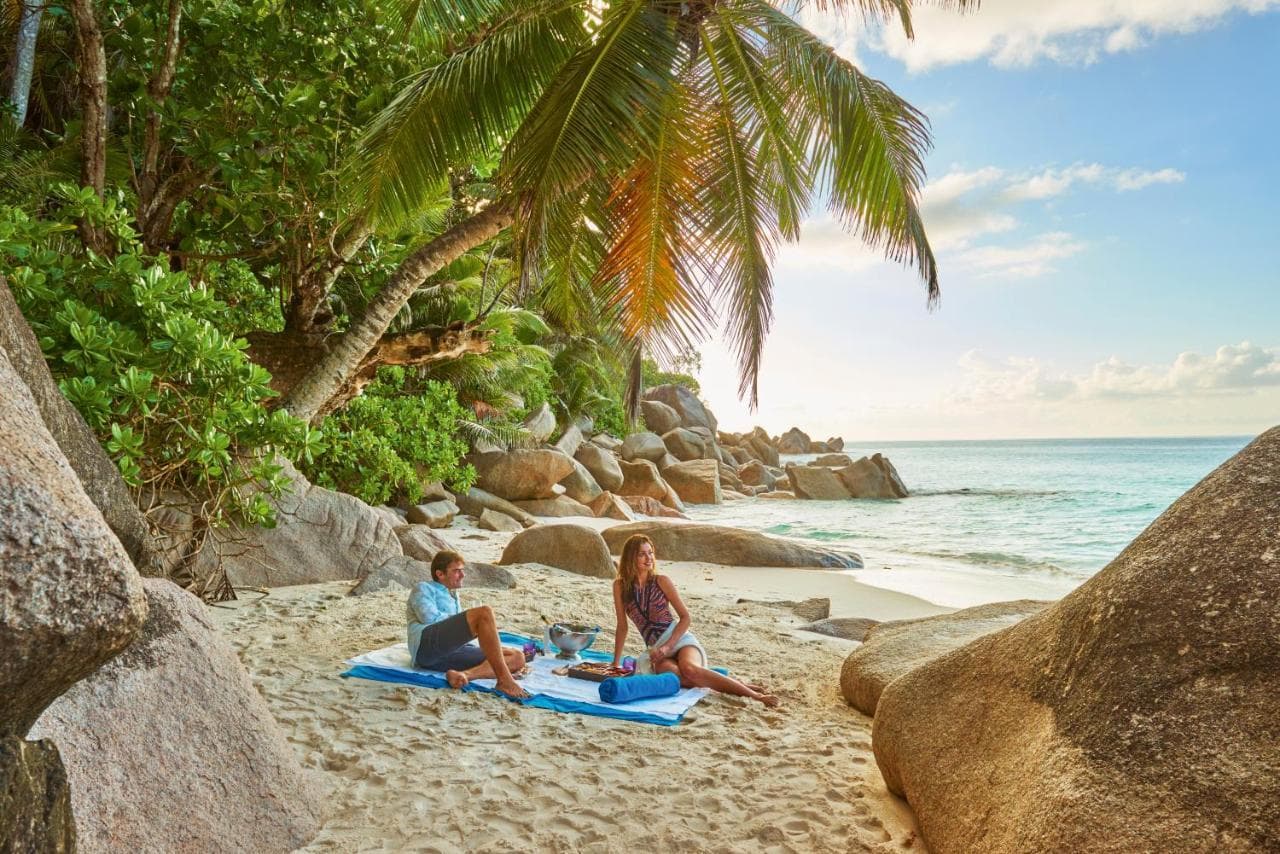 Constance Lemuria,Seychelles