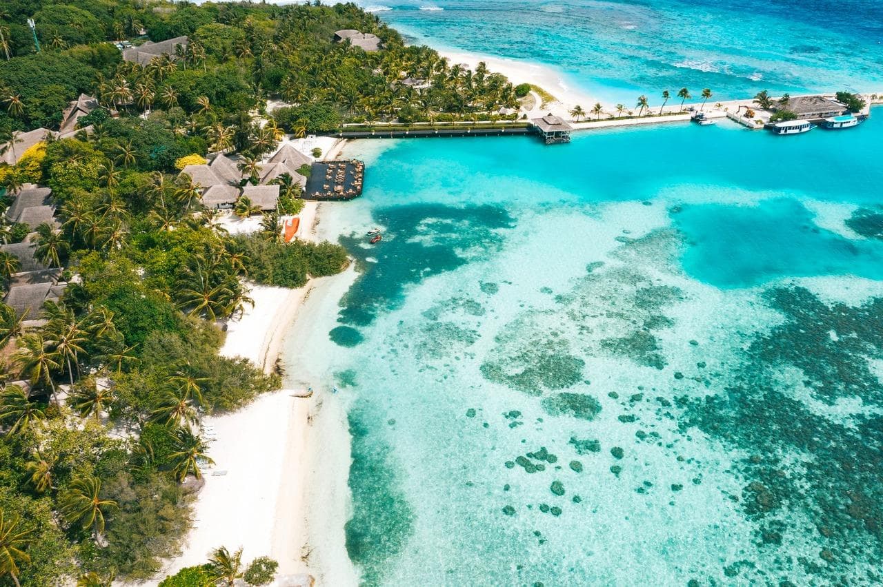 Adaaran Select Hudhuranfushi Resort