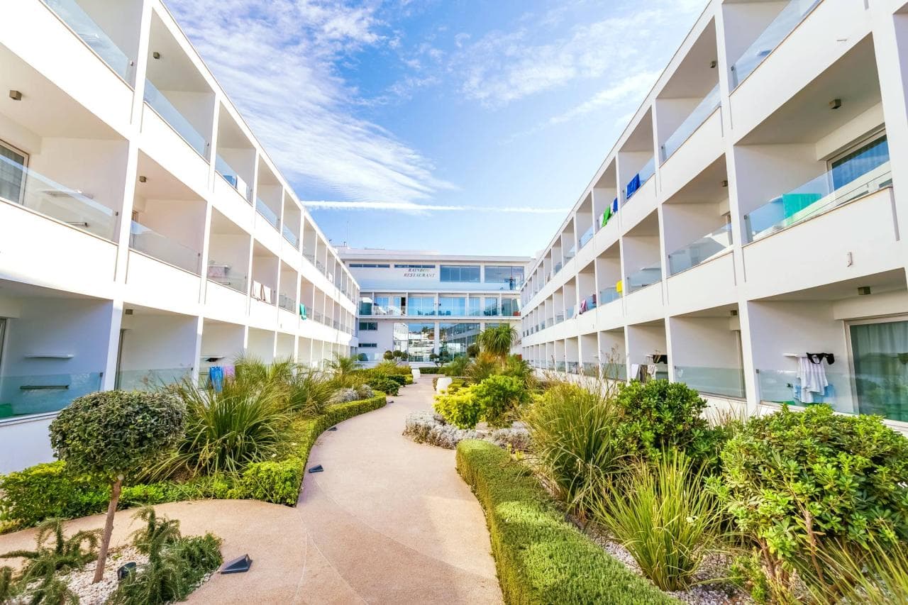 Nicholas Color Hotel-11