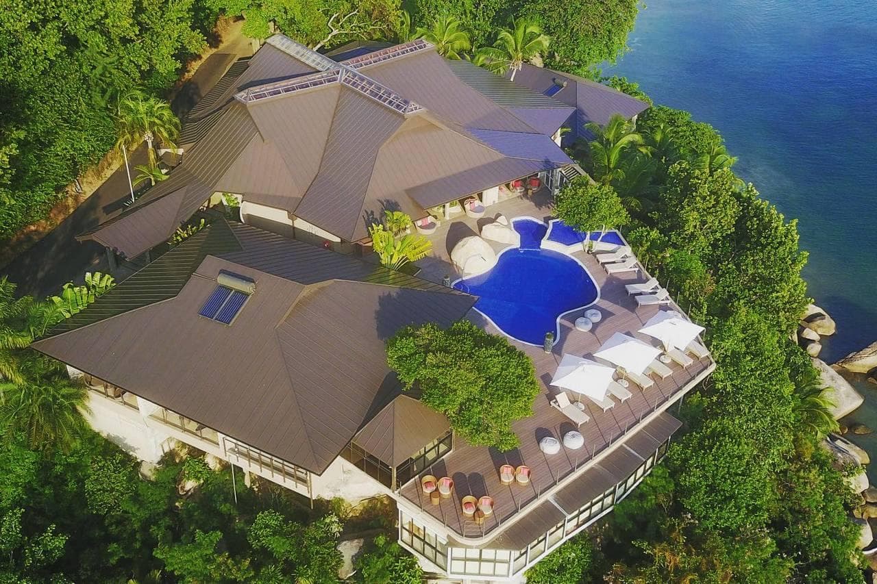 Coco de Mer Hotel and Black Parrot Suites