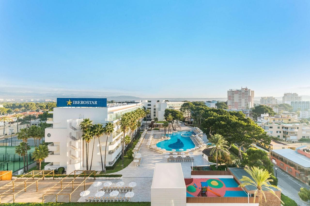 Iberostar Waves Cristina-1