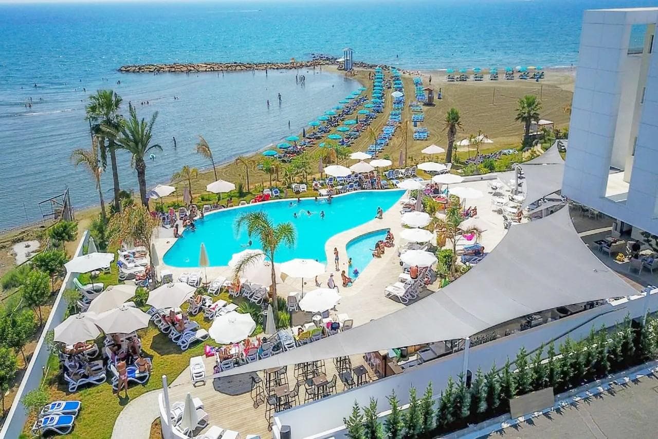 Lebay Beach Hotel-12