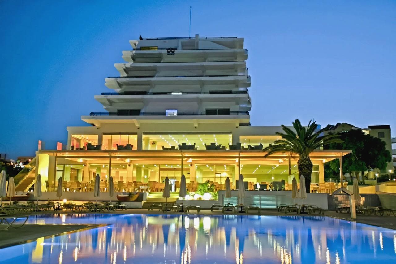 Vrissiana Beach Hotel-3
