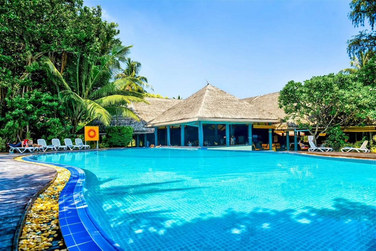 Adaaran Select Hudhuranfushi Resort