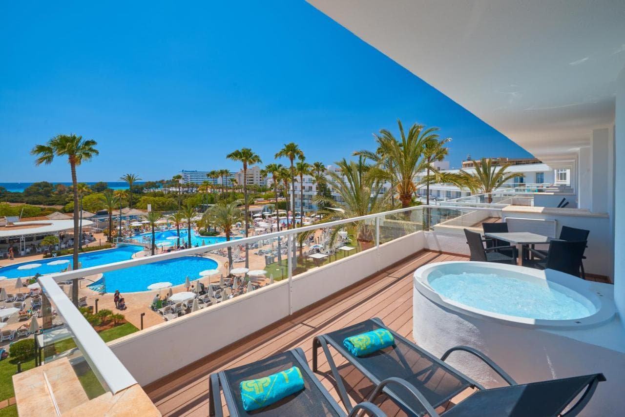 Protur Vista Badía Aparthotel-12