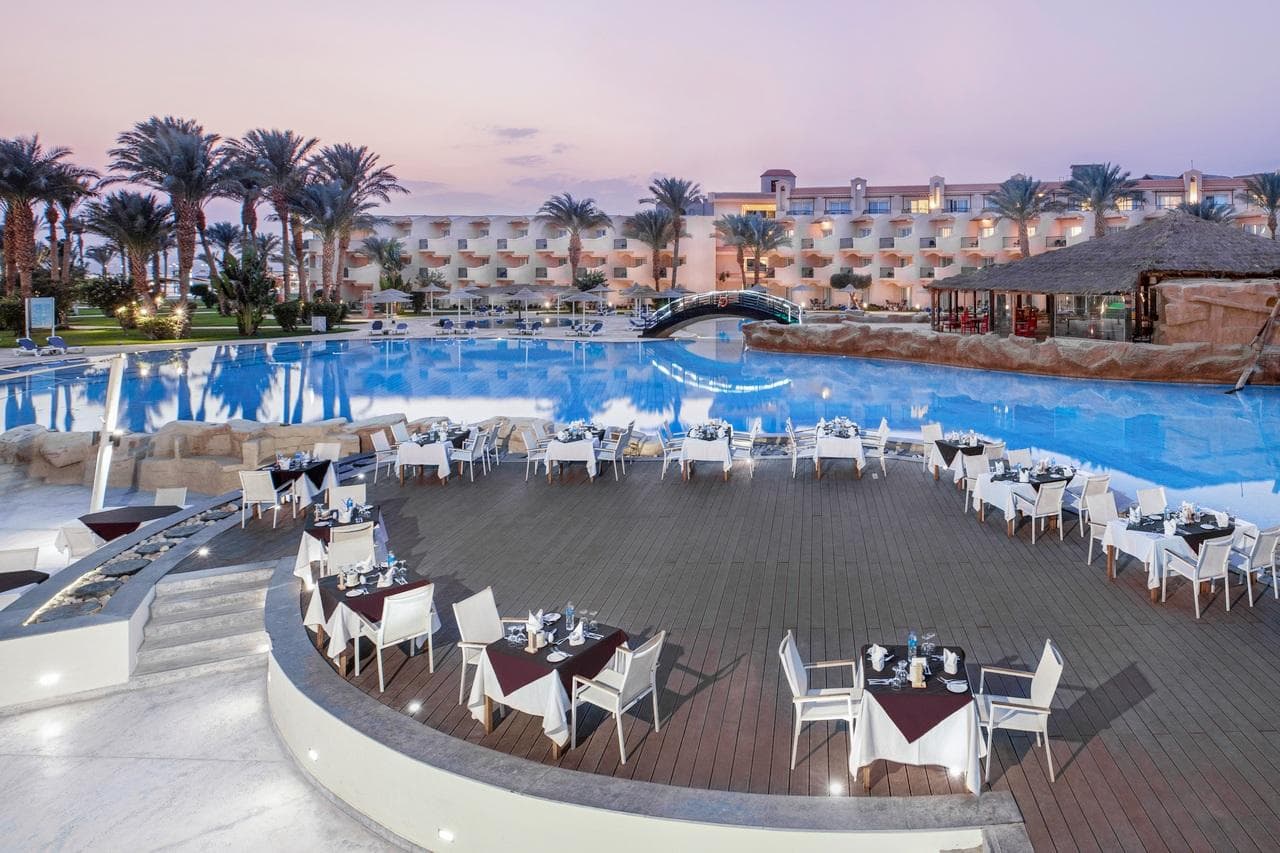 Pyramisa Beach Resort Sahl Hasheesh-24
