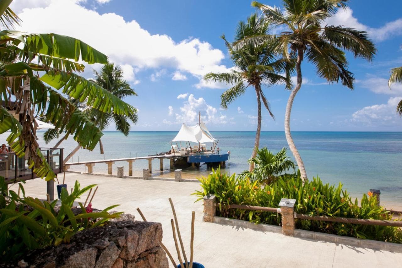 Coco de Mer Hotel and Black Parrot Suites