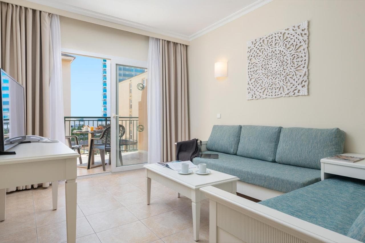 Aparthotel Can Picafort Palace-13