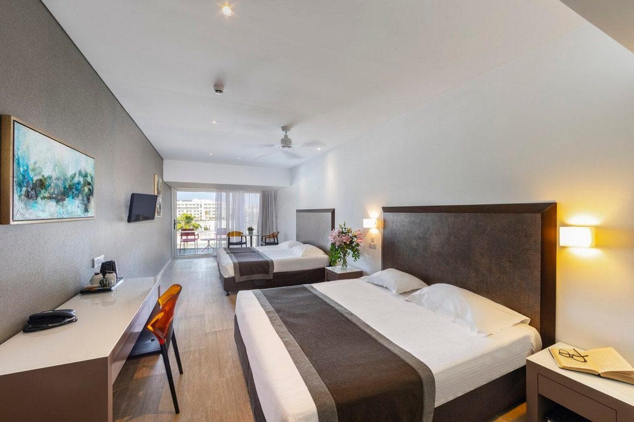 Faros Hotel Ayia Napa-16