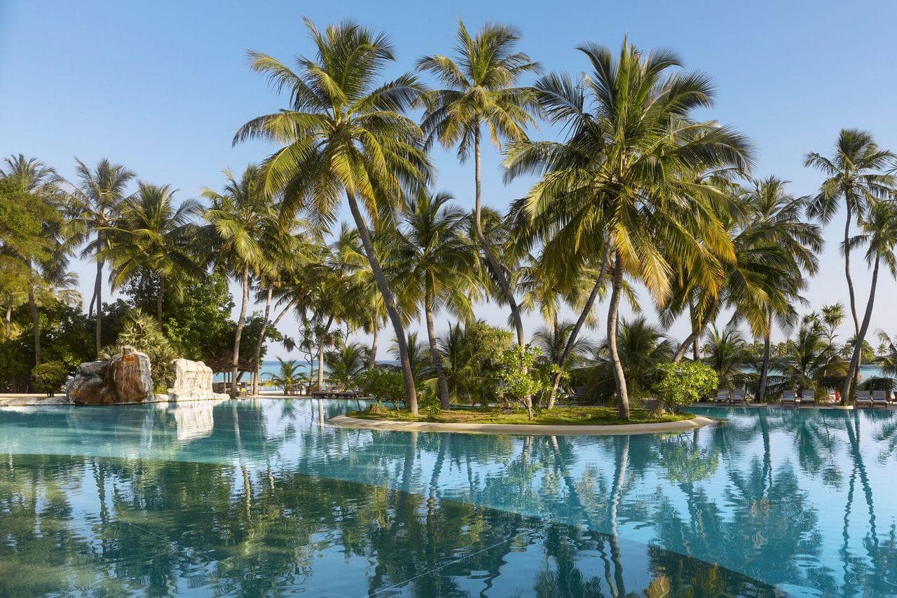 Villa Park Sun Island Resort