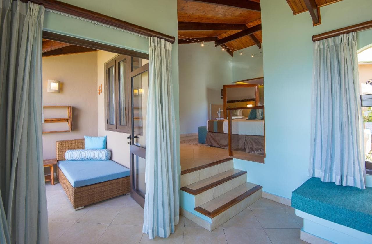 Coco de Mer Hotel and Black Parrot Suites
