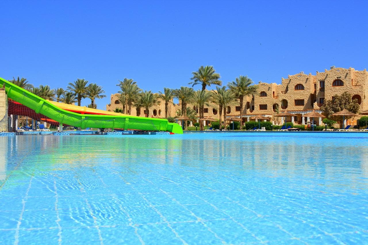 Royal Lagoons Resort & Aqua Park-2