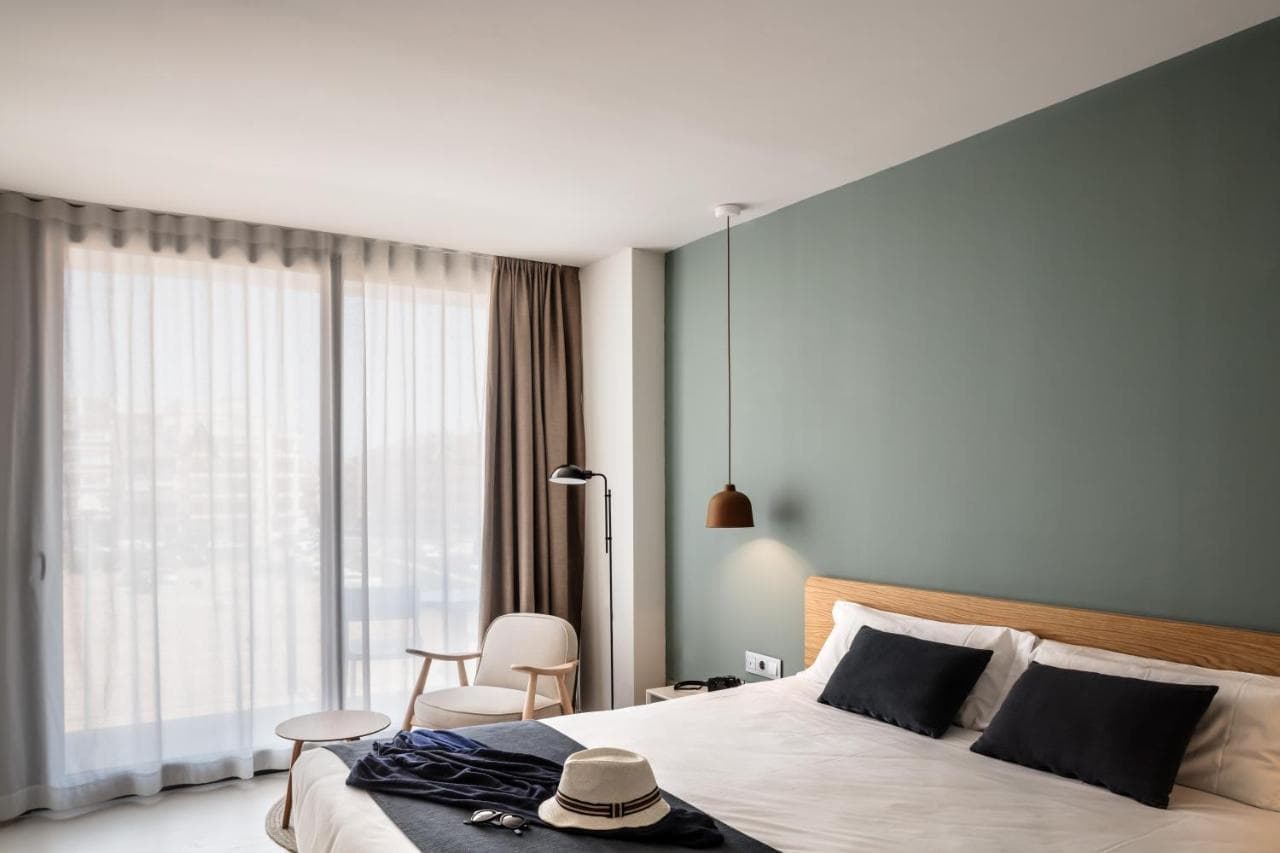 Aqua Hotel Silhouette & Spa-6