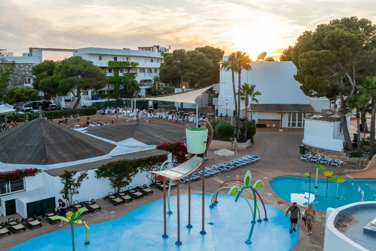 Hotel Club Es Talaial-11