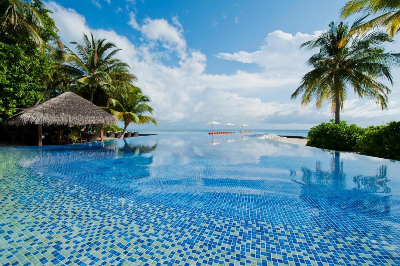 Kuramathi Island Resort