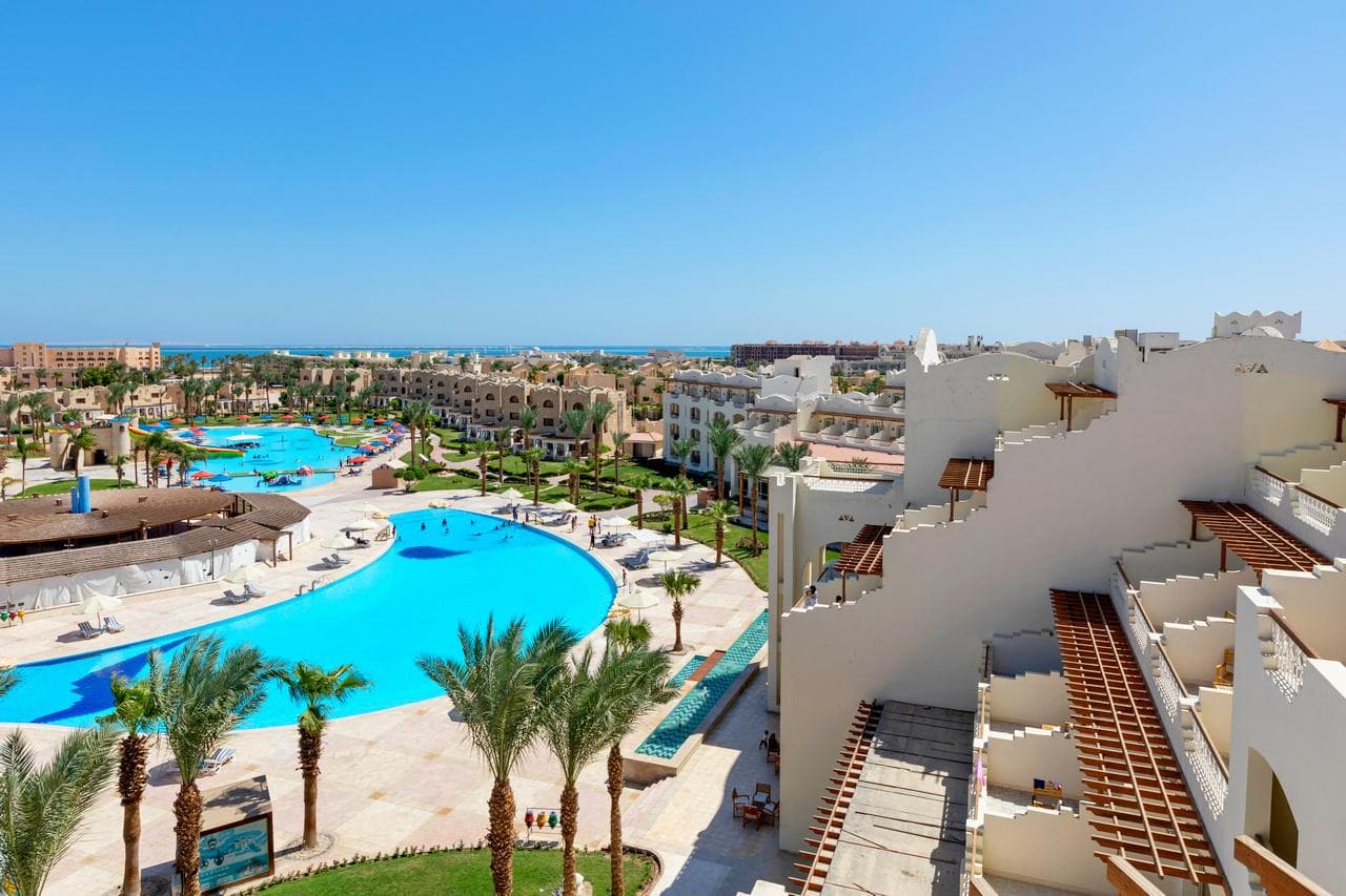 Royal Lagoons Resort & Aqua Park-3