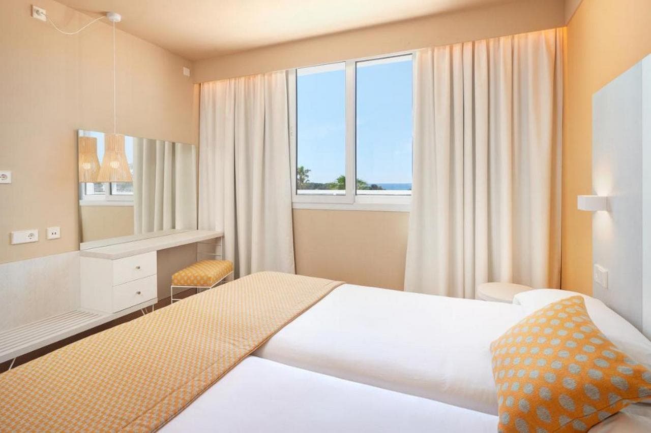 Protur Vista Badía Aparthotel-9