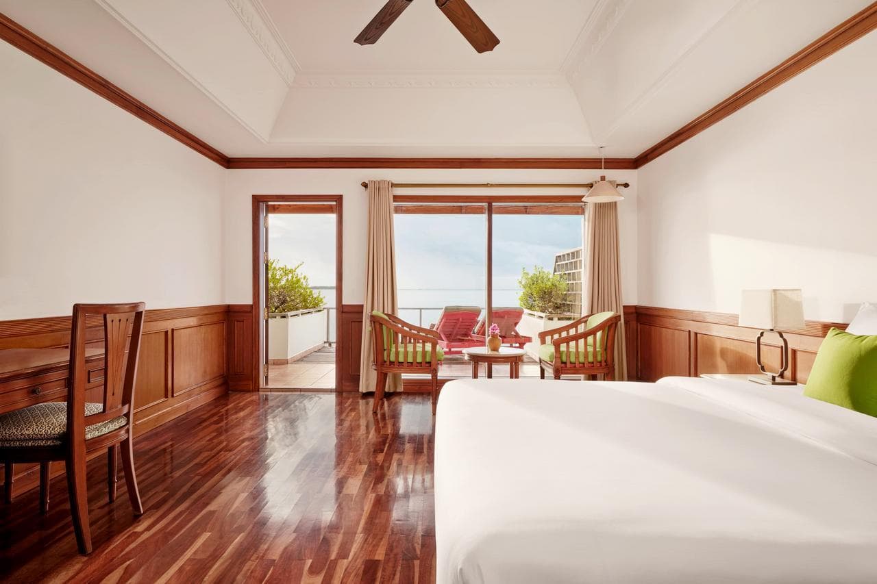 Villa Park Sun Island Resort