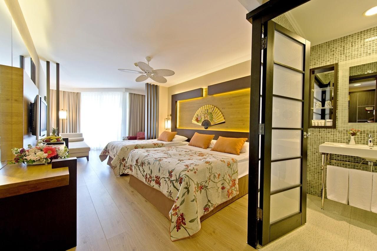 Limak Lara De Luxe Hotel & Resort-17