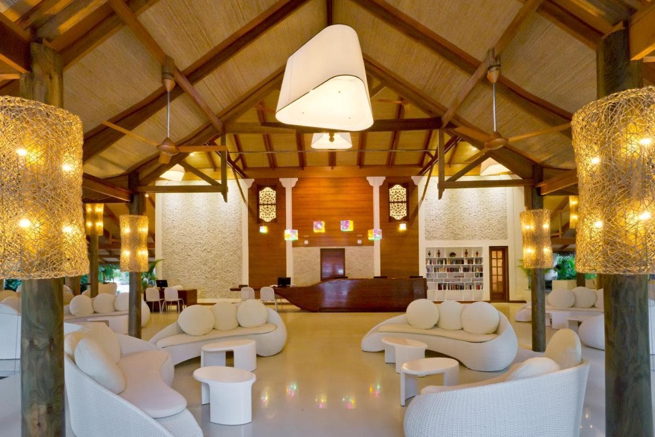 Kuramathi Island Resort