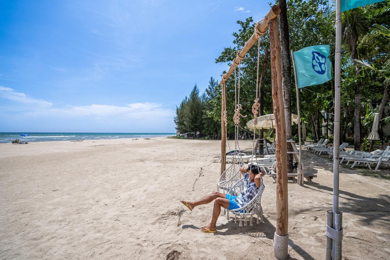 Apsara Beachfront Resort and Villa-25