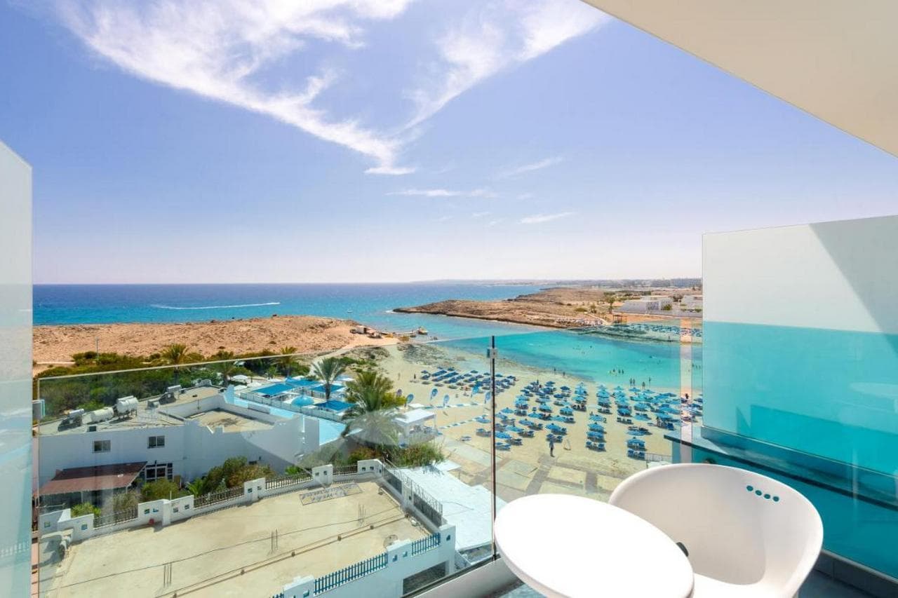 Tasia Maris Sands-12
