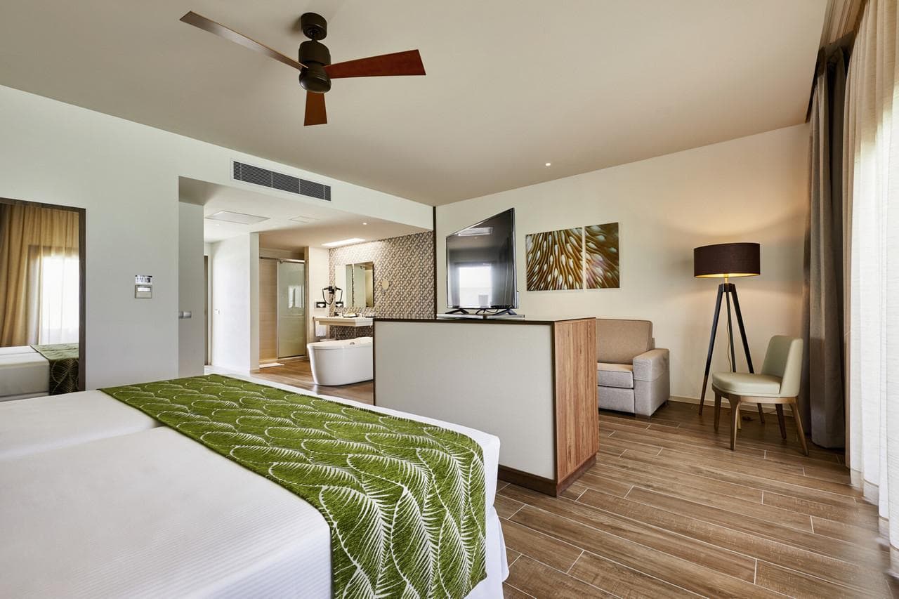 Hotel Riu Atoll-14