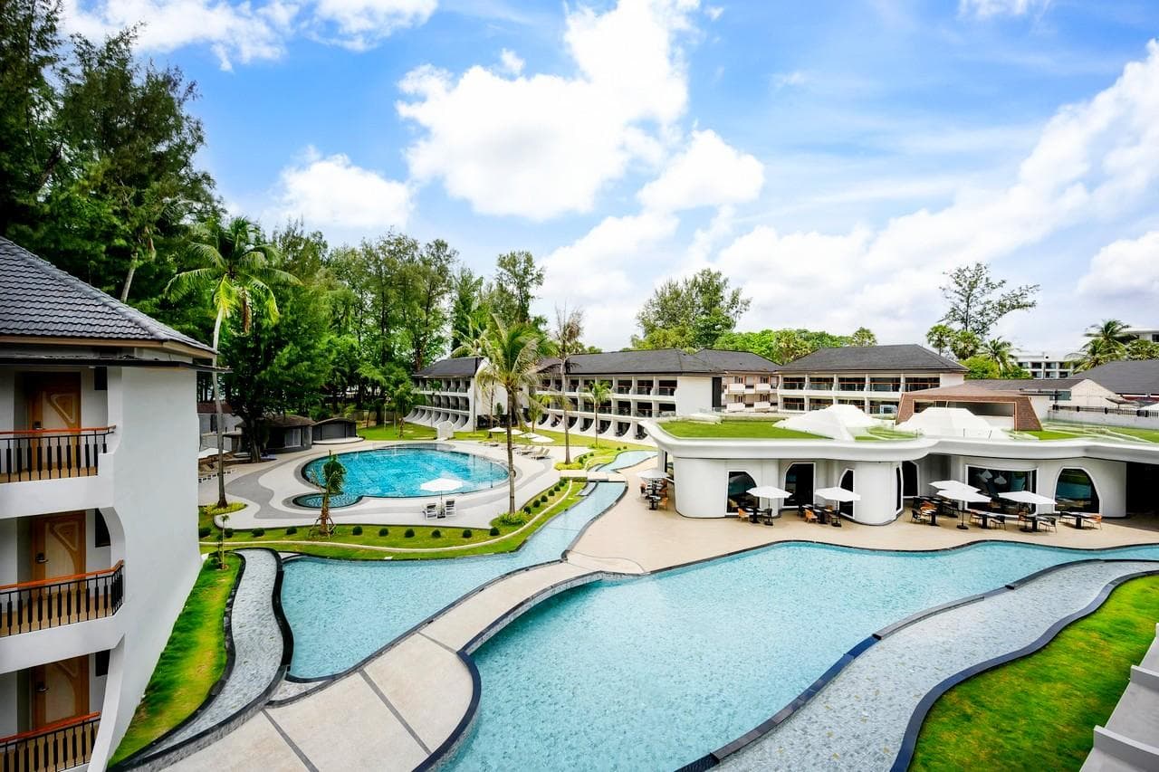 Amora Beach Resort Phuket