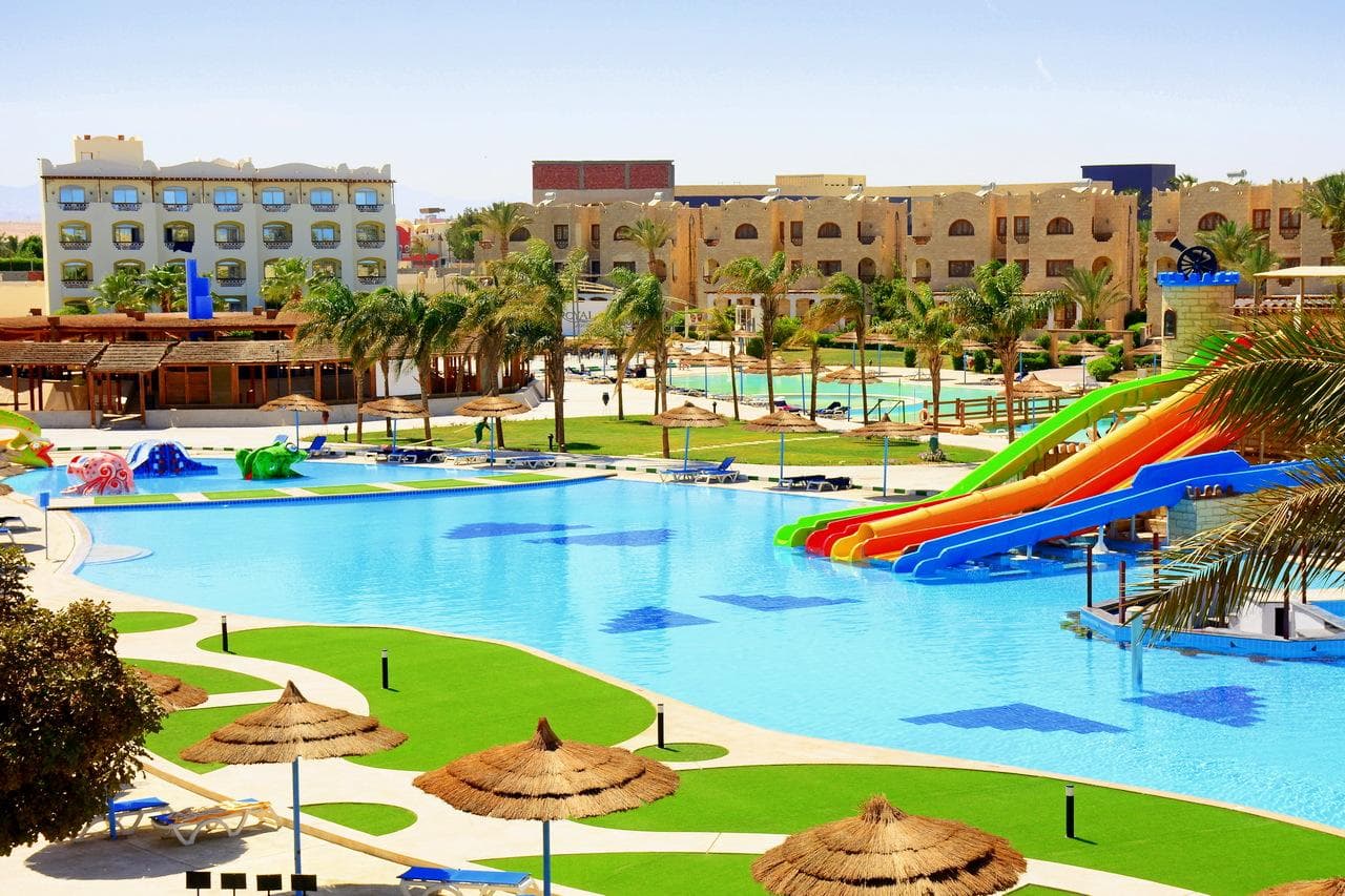 Royal Lagoons Resort & Aqua Park-1