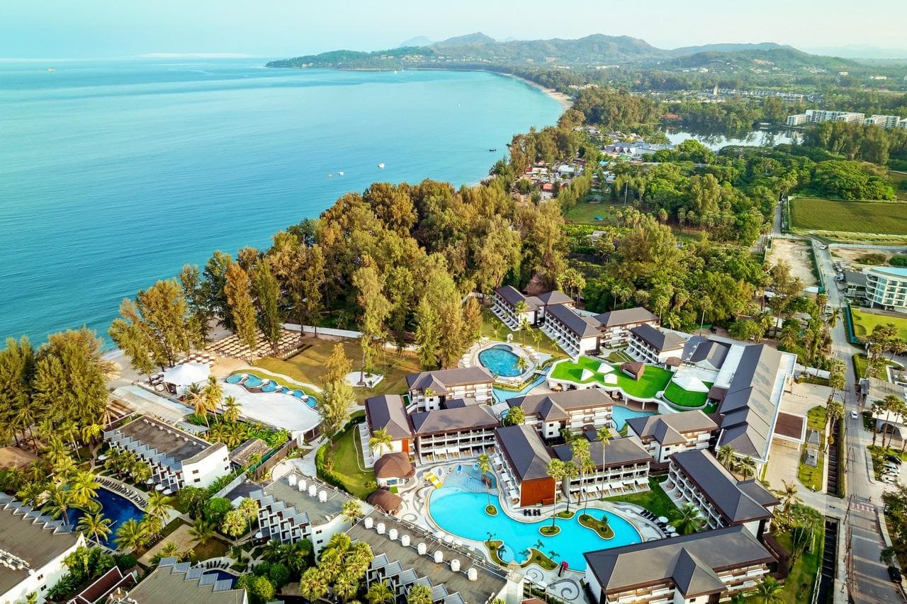 Amora Beach Resort Phuket