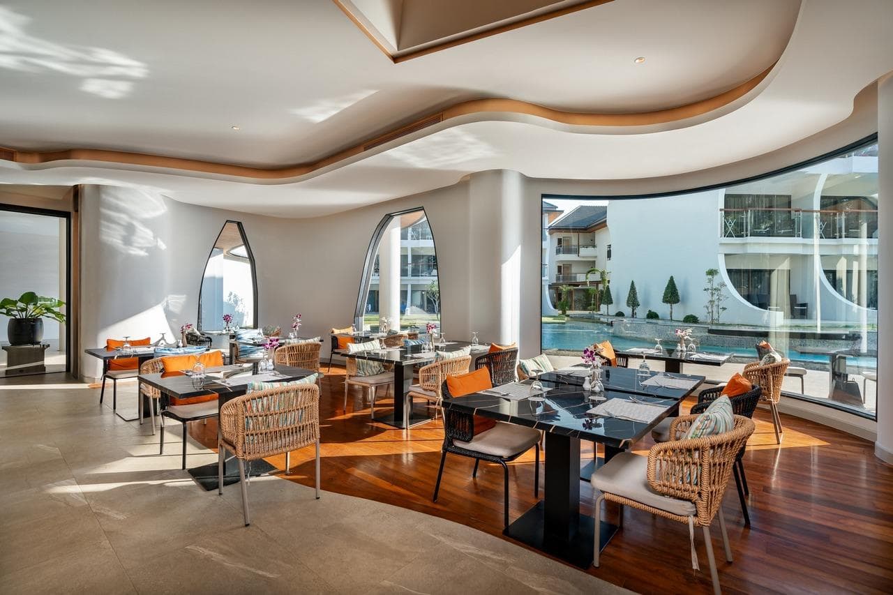 Amora Beach Resort Phuket