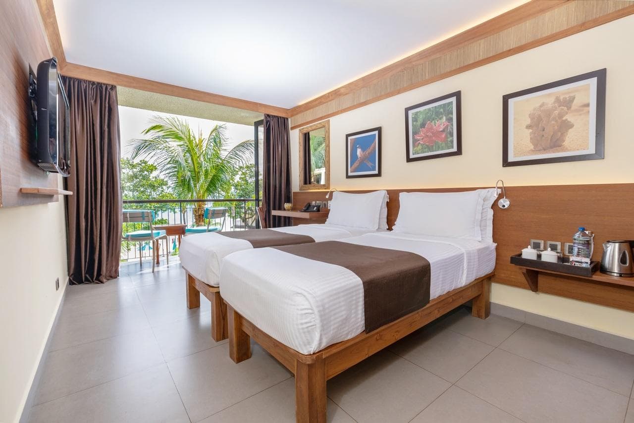 Coral Strand Hotel-7