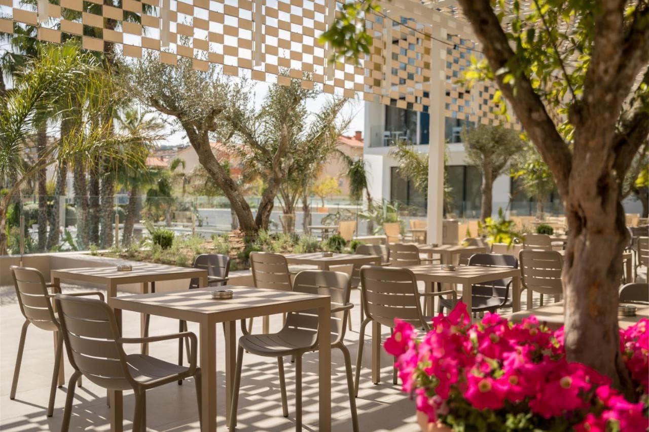 Aqua Hotel Silhouette & Spa-12