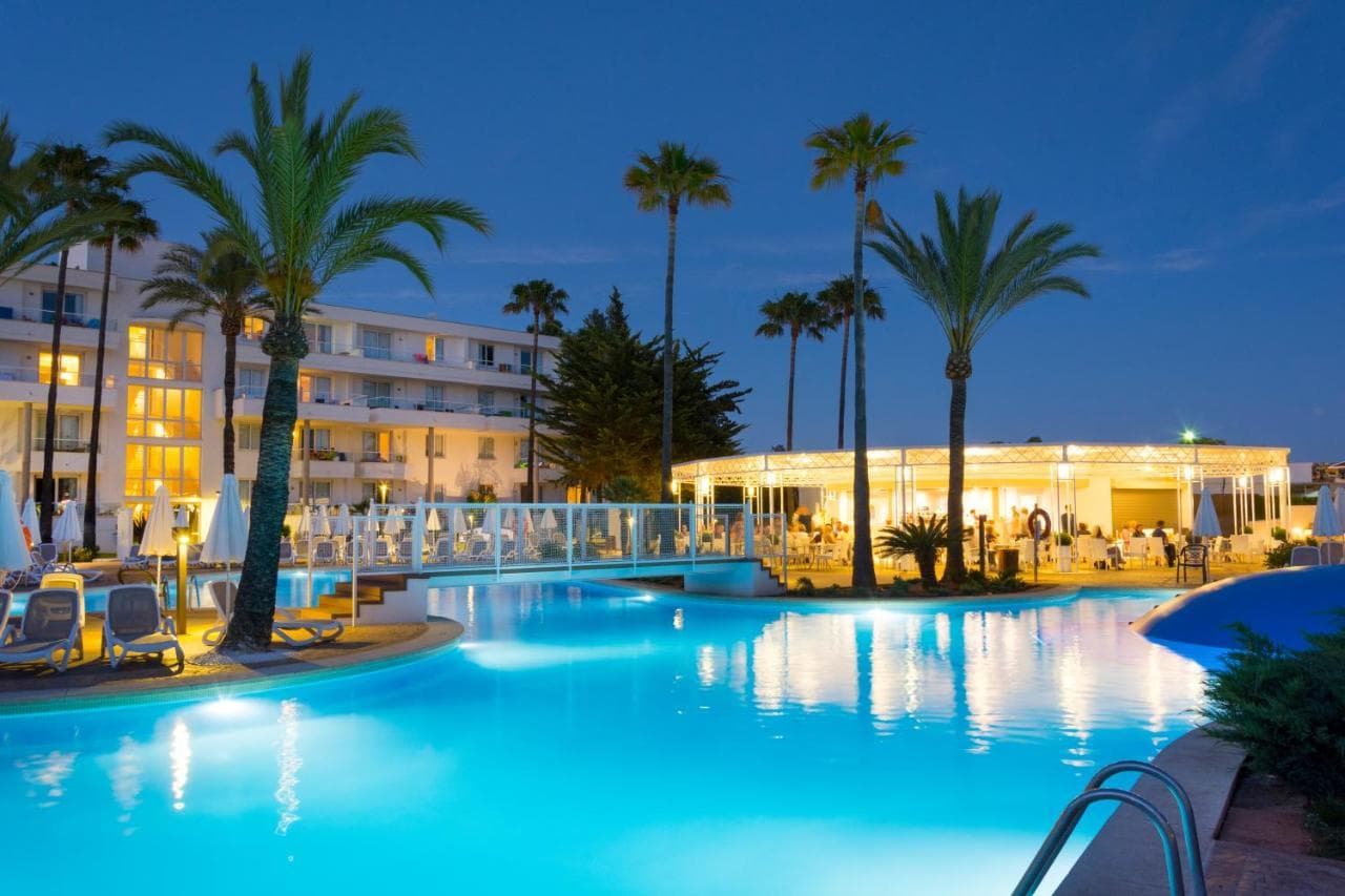 Protur Vista Badía Aparthotel-4