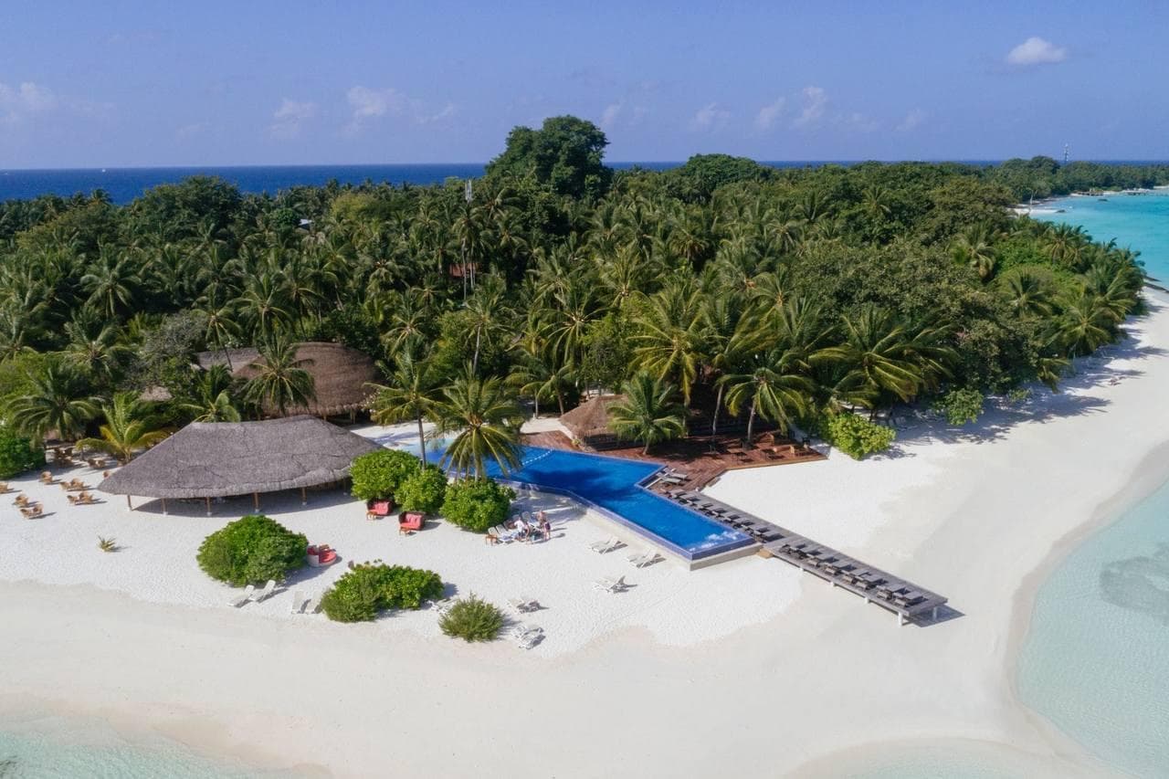 Kuramathi Island Resort