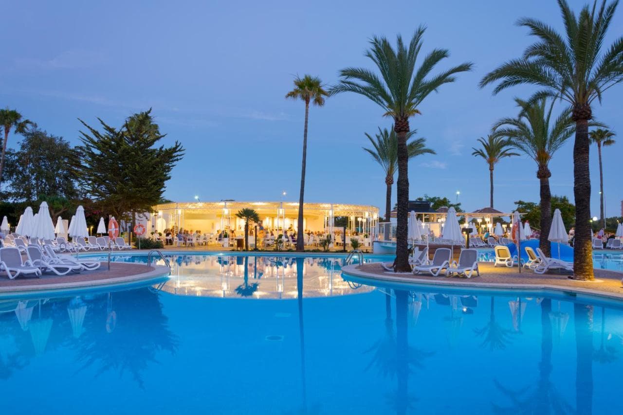 Protur Vista Badía Aparthotel-5