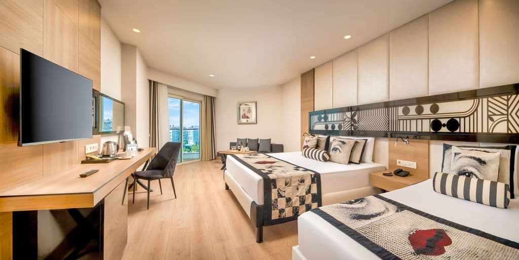 Turecko - Lara - Delphin Imperial