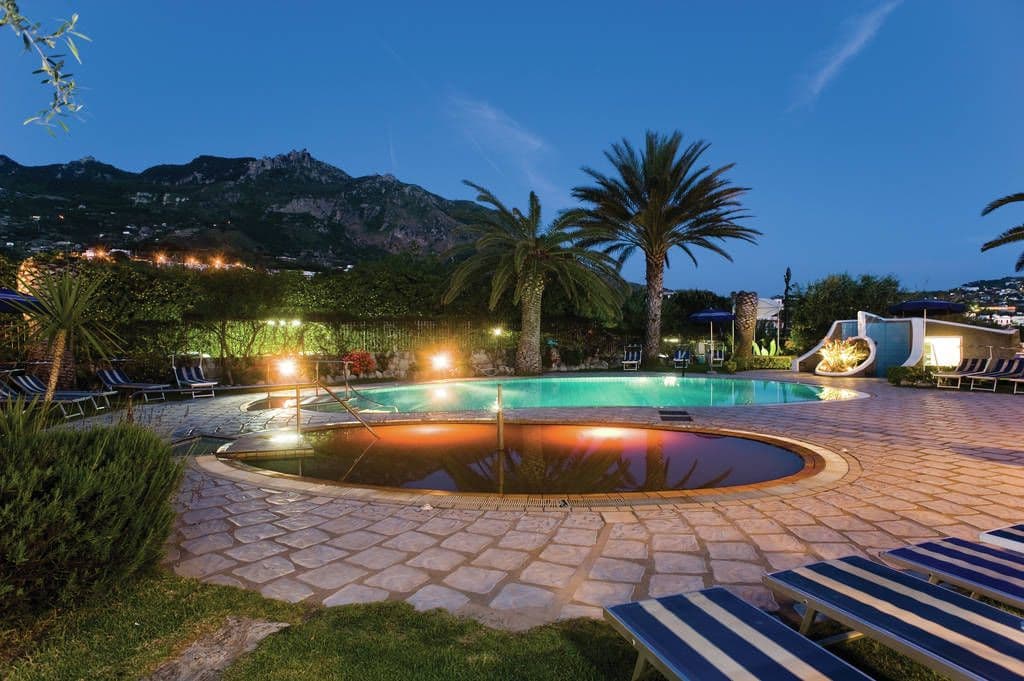 Itálie - Forio - Boutique Ideal