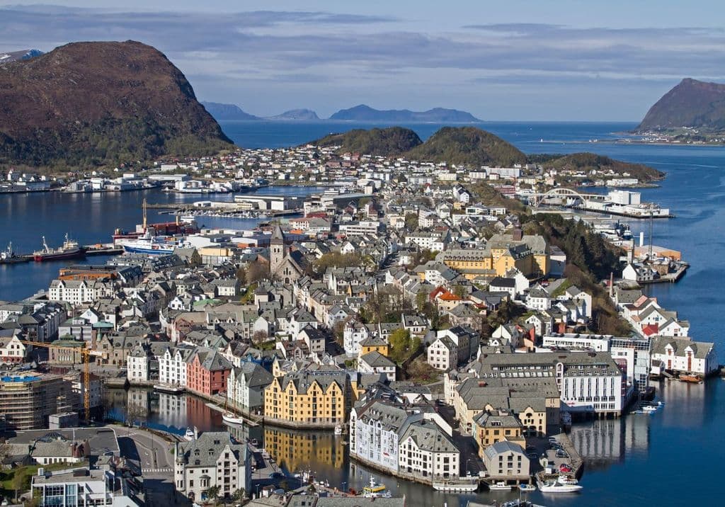 Plavby - Evropa - Norské Fjordy