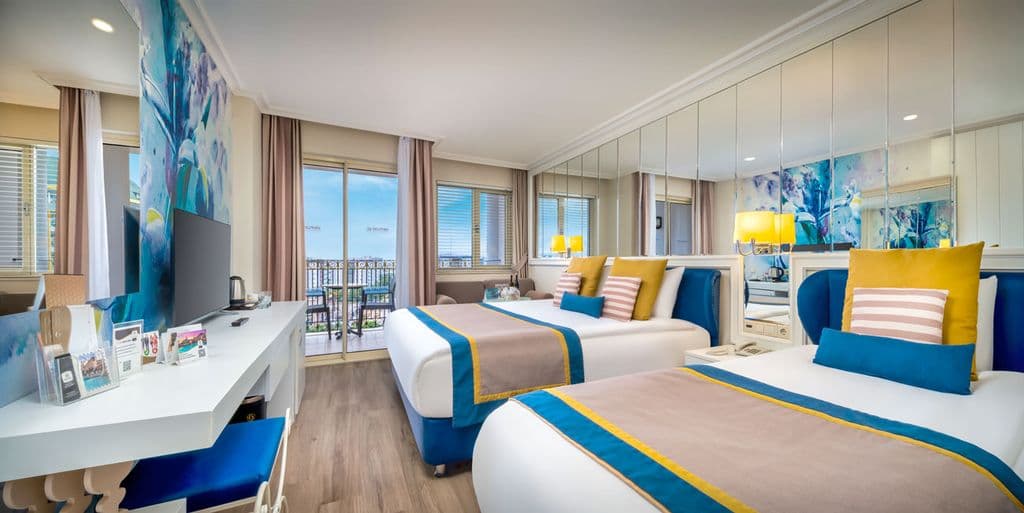 Turecko - Lara - Delphin Diva